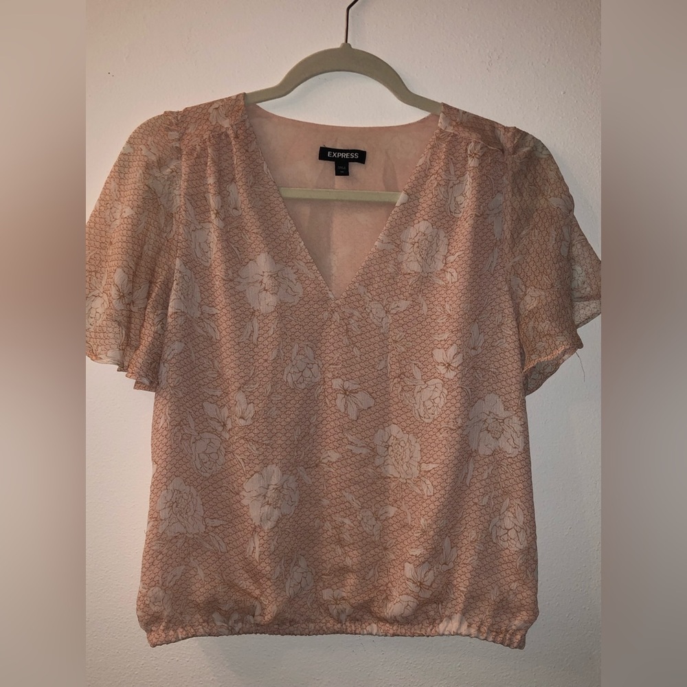 beauteous pink floral short sleeve blouse